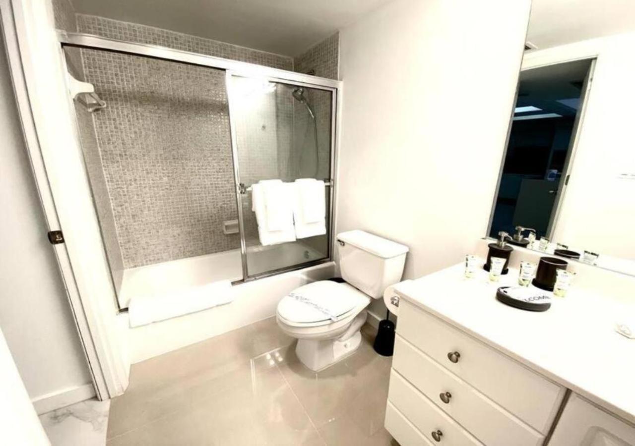 Zen Vacation Rentals Modern Penthouse Across Ocean Маями Бийч Екстериор снимка