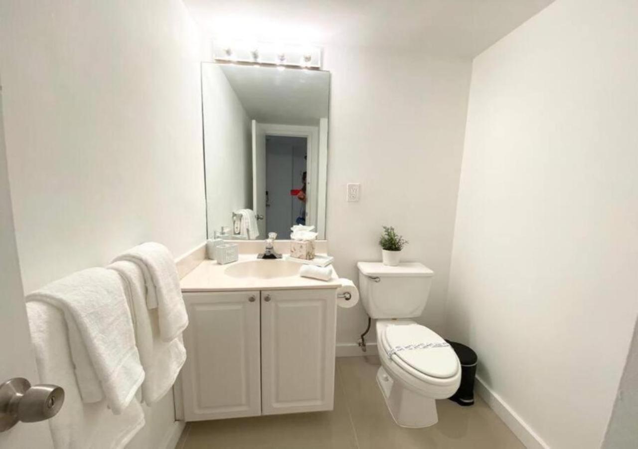 Zen Vacation Rentals Modern Penthouse Across Ocean Маями Бийч Екстериор снимка
