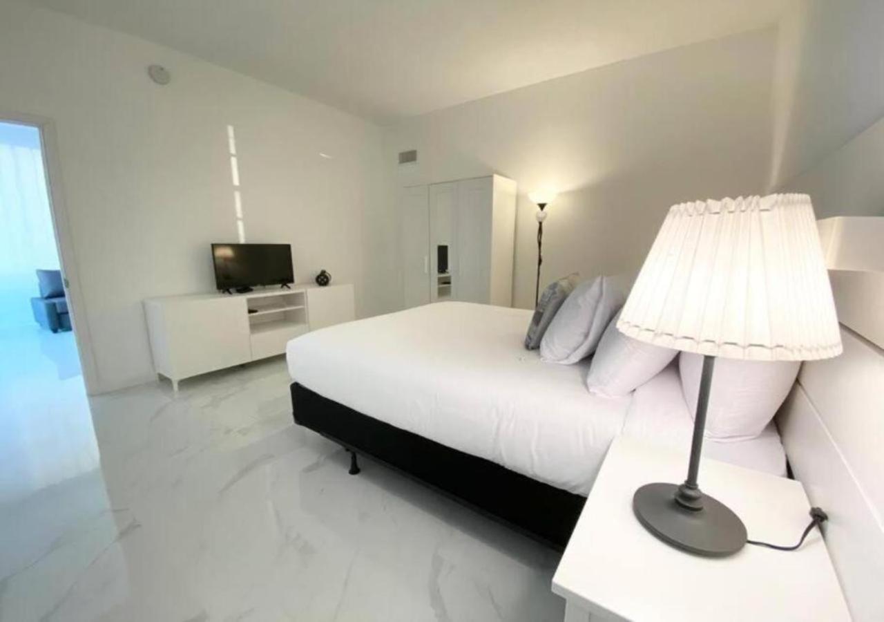 Zen Vacation Rentals Modern Penthouse Across Ocean Маями Бийч Екстериор снимка